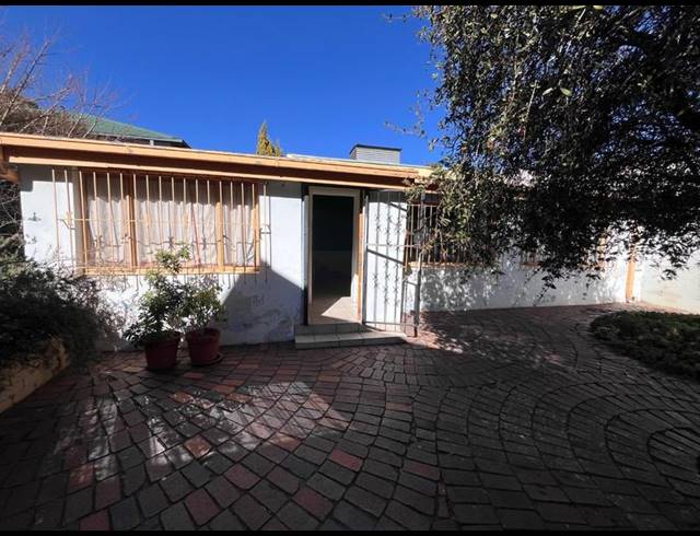 1 BEDROOM PROPERTY TO RENT IN KENSINGTON